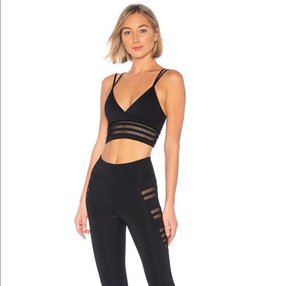 revolve activewear